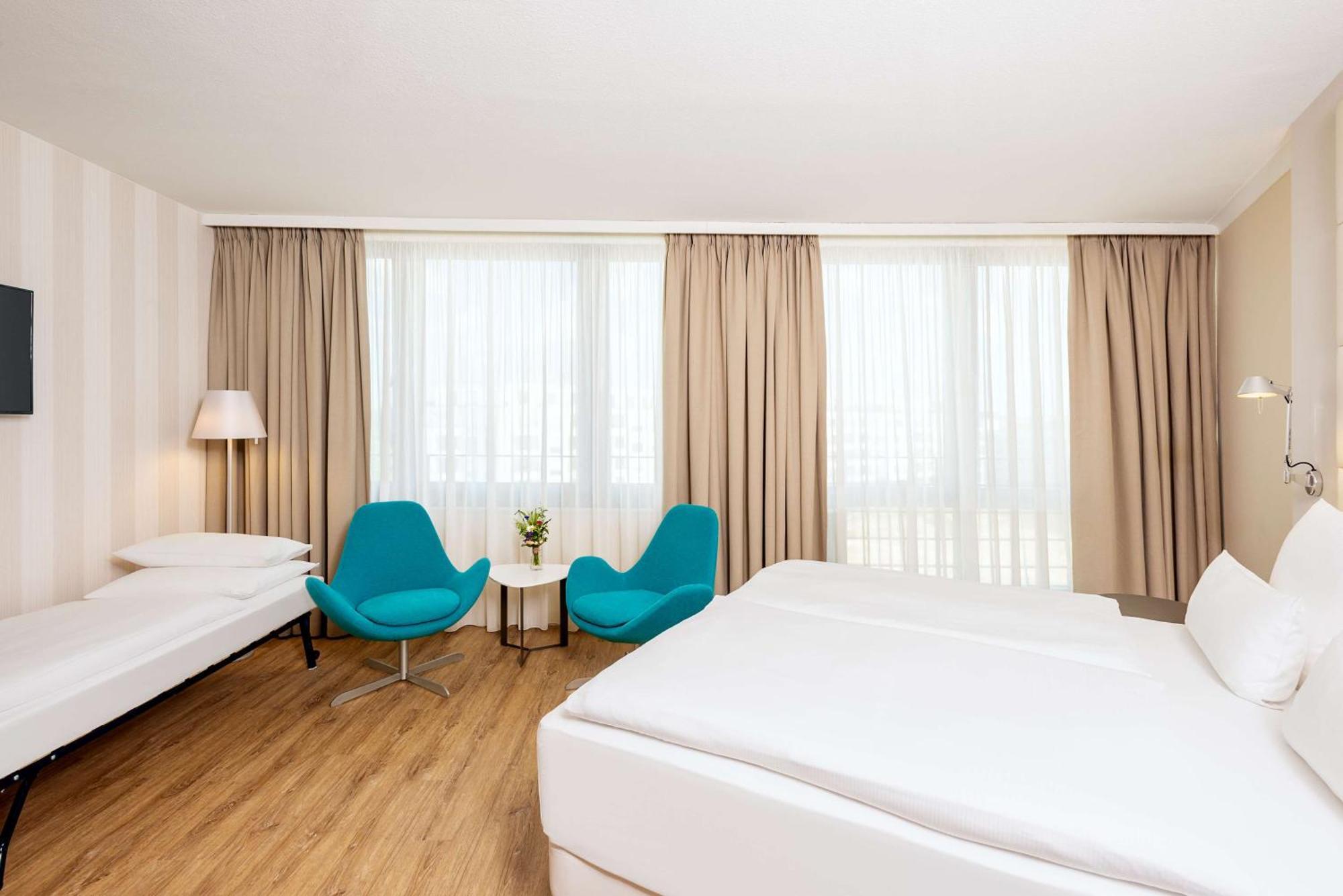 Nh Alexanderplatz 4* Berlino