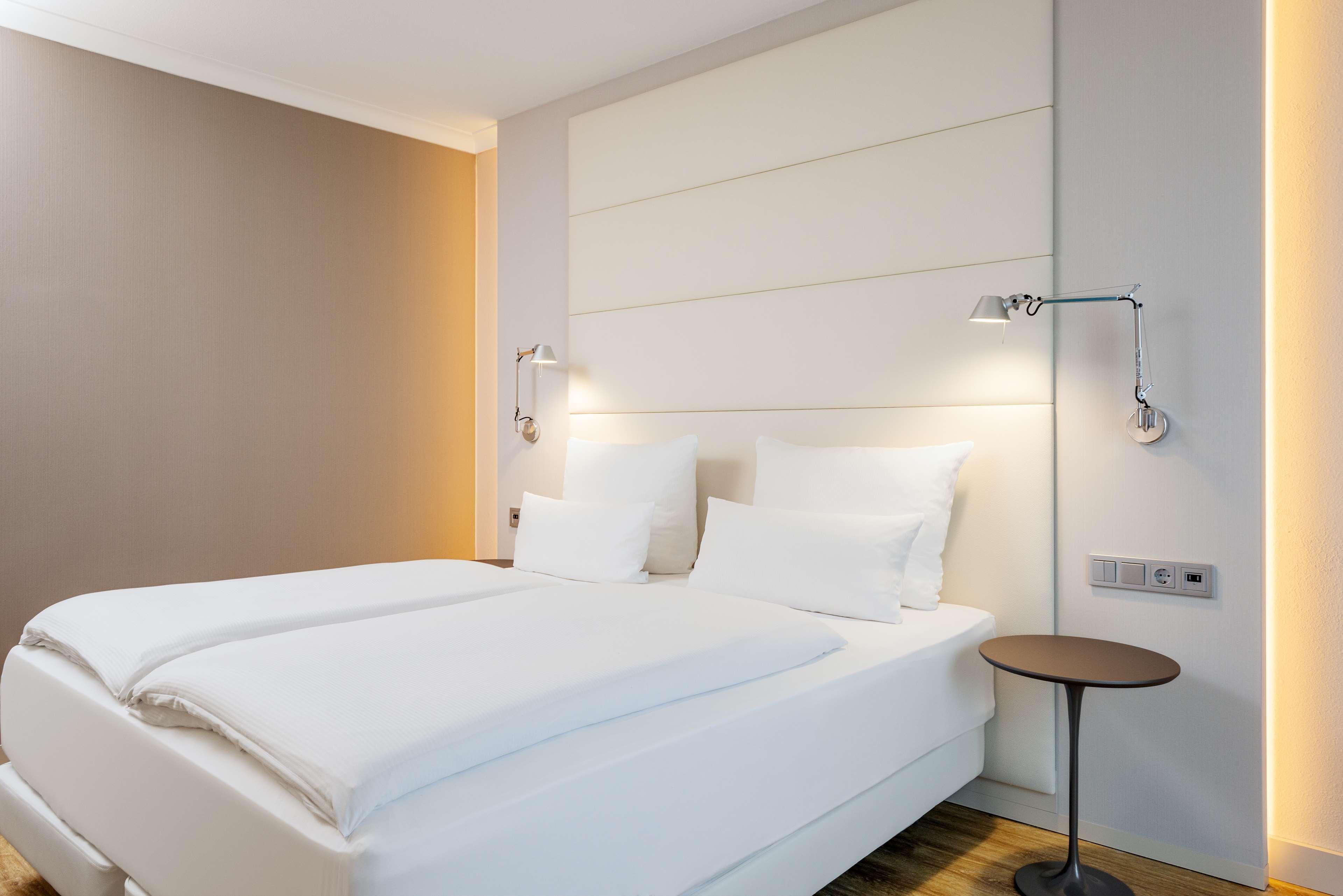 Hotel Nh Alexanderplatz 4*